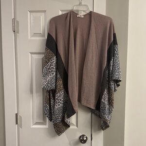 Leopard Print Open Front Cardigan/Cape